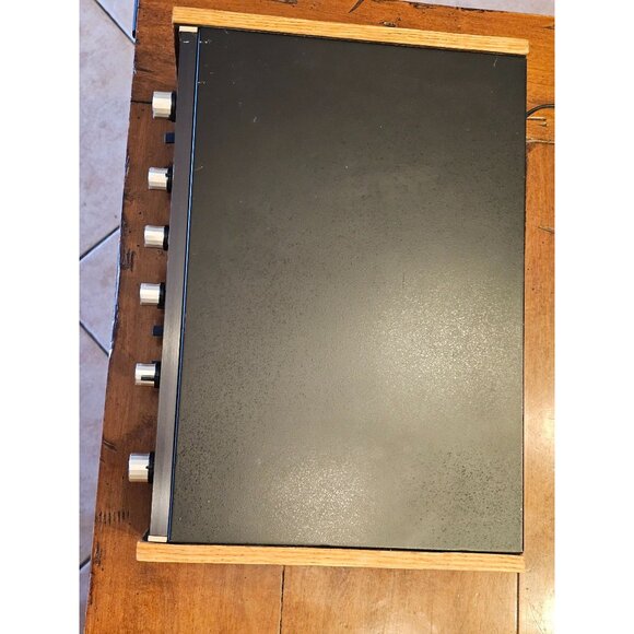 Sansui AU-505 Vintage Stereo Amplifier 70W Black & Wood Panel Classic Hi-Fi Audi - Picture 2 of 8